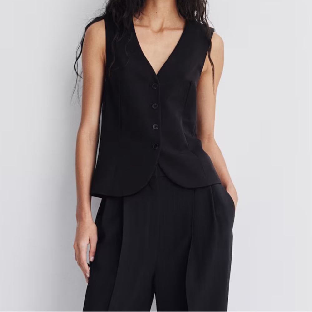 H&M Suit Vest in Black